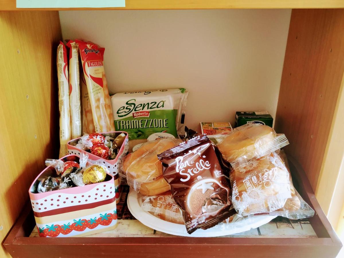 מילאנו Bed & Breakfast San Calocero - Private Bathroom - Wi-Fi מראה חיצוני תמונה